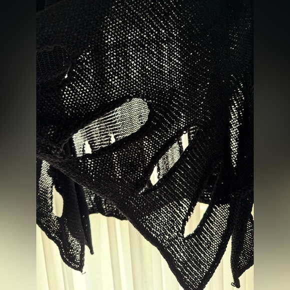 For Cyndi-Joseph Ribkoff Knit Cutout Detail Black Women's oversized Sweater NWT - Picture 9 of 17